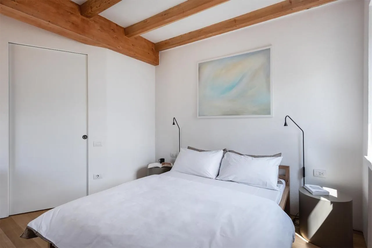 Maison Du Lac Limone sul Garda 0*,  Italy