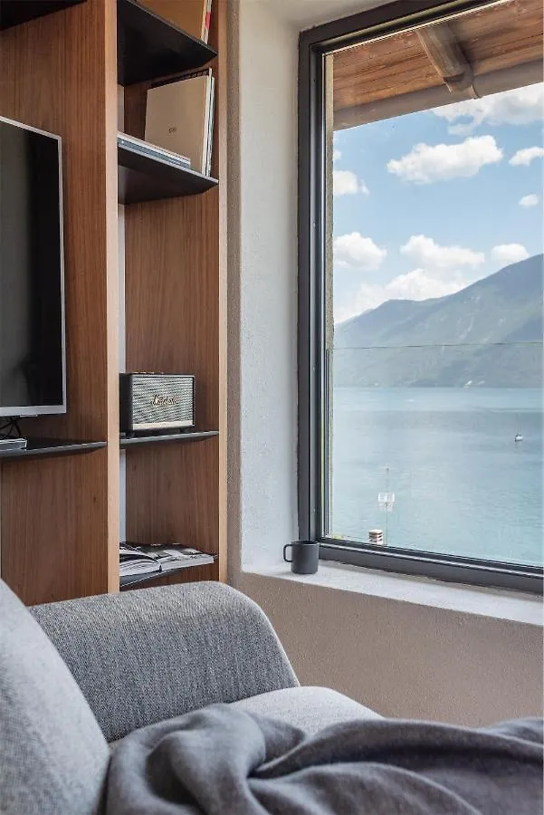 Maison Du Lac Limone sul Garda