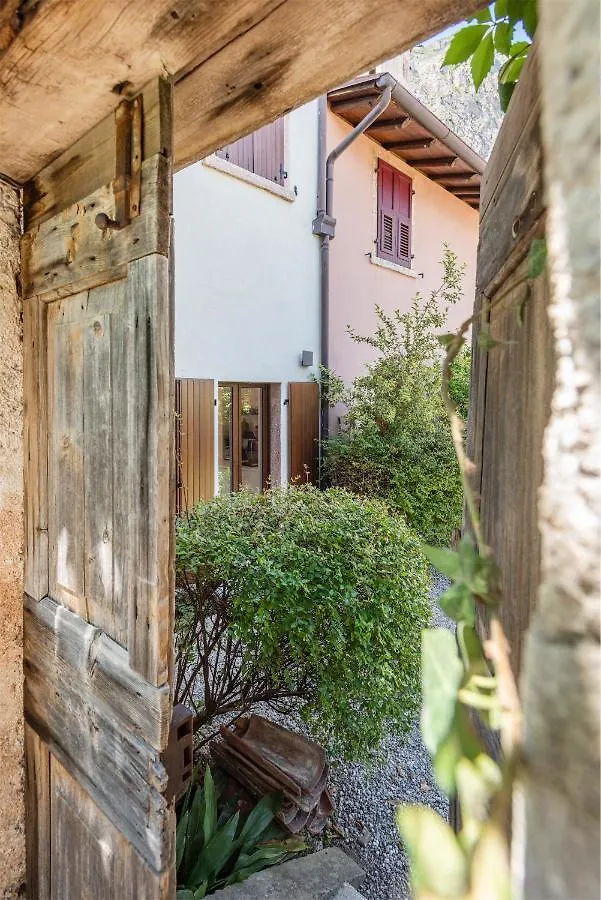 Apartment Maison Du Lac Limone sul Garda